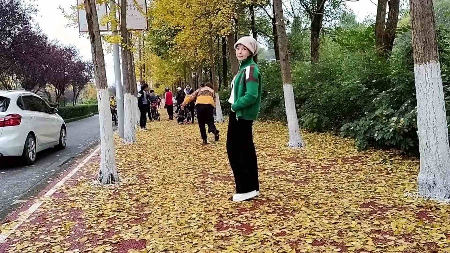 银杏打卡地 (11).jpg