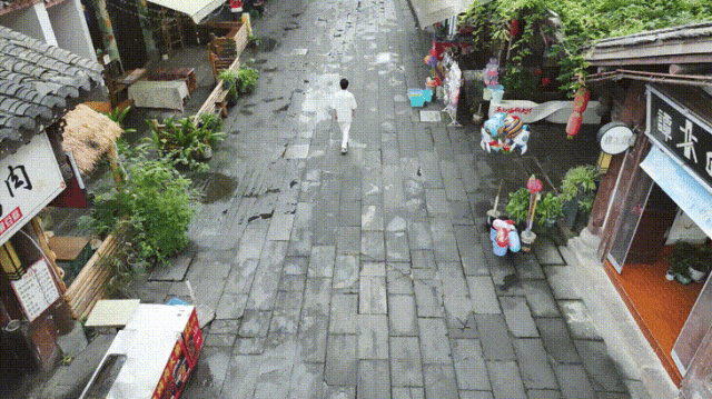 100051r1ferfdssaz8d8as.gif