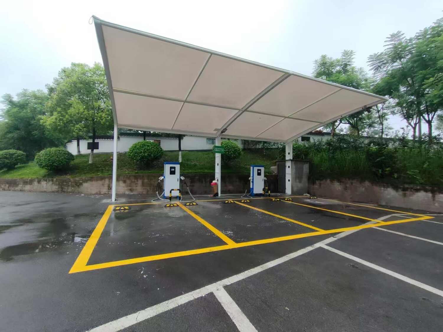 120kw 中高棚会议农业基地安装实例.jpg