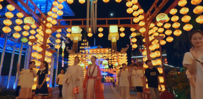 140210qrk8jxdixt8assrt.gif
